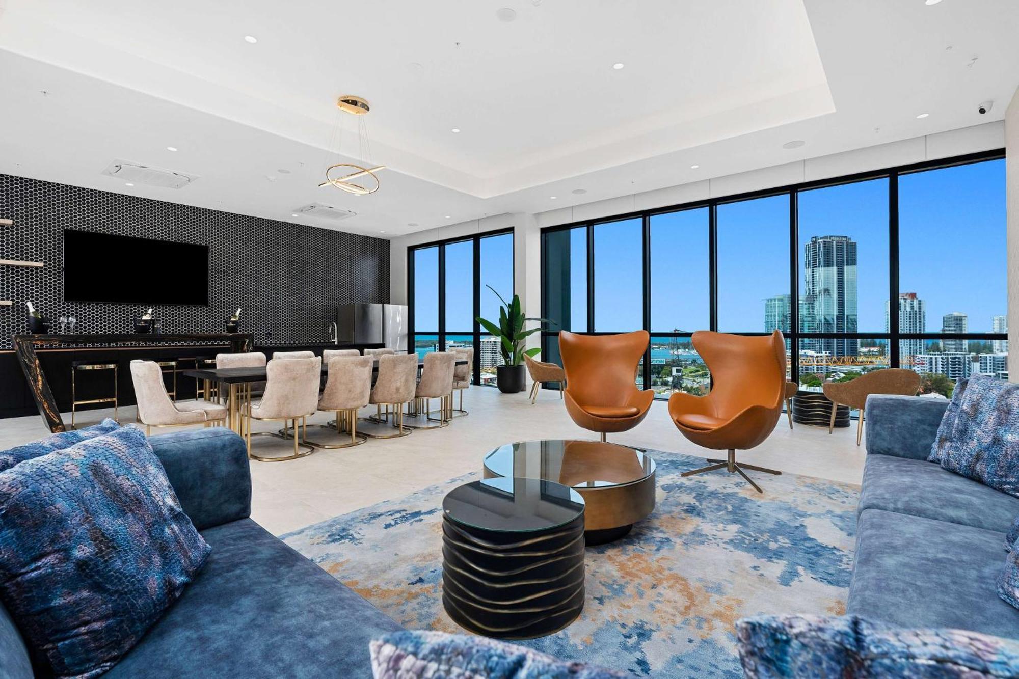 Tryp By Wyndham Southport Gold Coast Hotel Apartments Exterior photo